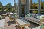 Luxury outdoor furniture to relax in style in Sedona